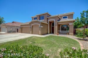 954 S Oak St, Gilbert, AZ 85233 photo 2