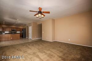 954 S Oak St, Gilbert, AZ 85233 photo 9