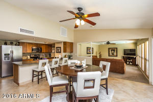 5137 E Toniko Dr, Phoenix, AZ 85044 photo 4