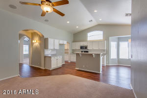 674 E Iris Dr, Gilbert, AZ 85296 photo 15