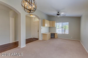674 E Iris Dr, Gilbert, AZ 85296 photo 6