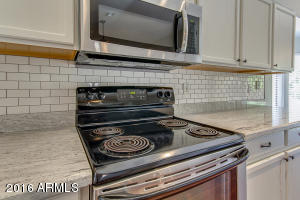674 E Iris Dr, Gilbert, AZ 85296 photo 11
