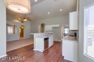 674 E Iris Dr, Gilbert, AZ 85296 photo 13