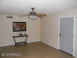 4523 E Sunland Ave, Phoenix, AZ 85040 photo 9