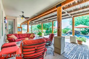 39012 N 2nd Pl, Phoenix, AZ 85086 photo 2