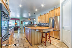 39012 N 2nd Pl, Phoenix, AZ 85086 photo 4