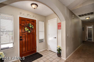 8131 E Fox St, Mesa, AZ 85207 photo 2