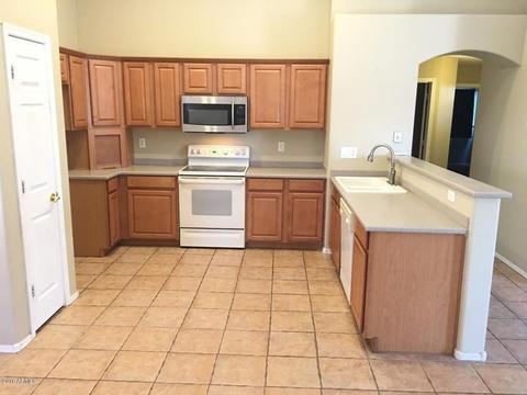 3287 E Woodside Way, Gilbert, AZ 85297 photo 9