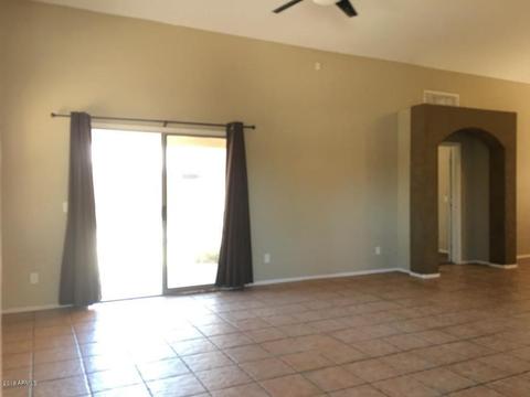 3287 E Woodside Way, Gilbert, AZ 85297 photo 4