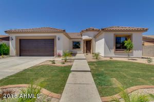 2220 E Karen Dr, Phoenix, AZ 85022 photo 1