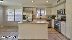 4512 E Mossman Rd, Phoenix, AZ 85050 photo 15