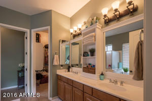 1015 E Benrich Dr, Gilbert, AZ 85295 photo 22