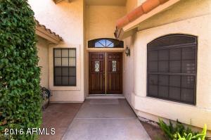 614 E Hearne Way, Gilbert, AZ 85234 photo 4
