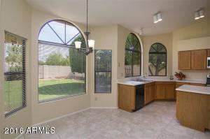 614 E Hearne Way, Gilbert, AZ 85234 photo 11