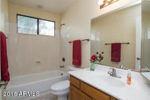 614 E Hearne Way, Gilbert, AZ 85234 photo 21