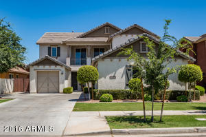 3470 E Comstock Dr, Gilbert, AZ 85296 photo 2