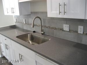 5643 N 19th Dr, Phoenix, AZ 85015 photo 8