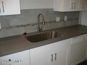 5643 N 19th Dr, Phoenix, AZ 85015 photo 9