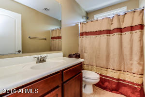 5639 S 23rd Pl, Phoenix, AZ 85040 photo 9