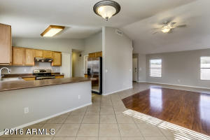 1345 Escuda Dr, Phoenix, AZ 85024 photo 4