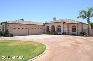 6044 S 174th Pl, Gilbert, AZ 85298 photo 2