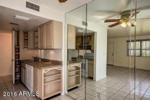 701 E Cochise Dr #B, Phoenix, AZ 85020 photo 6