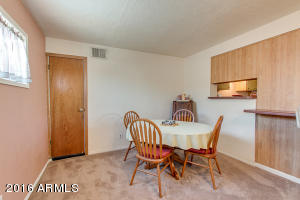 2237 E Sells Dr, Phoenix, AZ 85016 photo 14