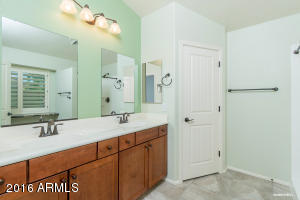 4136 E Sandy Way, Gilbert, AZ 85297 photo 10