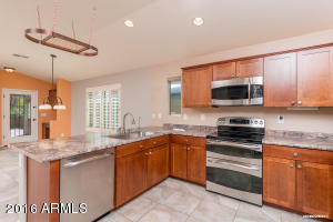 4136 E Sandy Way, Gilbert, AZ 85297 photo 5