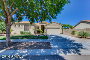4052 S Skyline Ct, Gilbert, AZ 85297 photo 2
