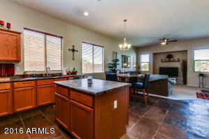 4052 S Skyline Ct, Gilbert, AZ 85297 photo 8