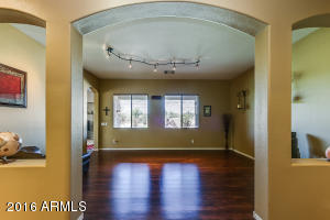 4052 S Skyline Ct, Gilbert, AZ 85297 photo 5