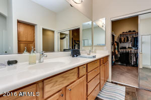 4052 S Skyline Ct, Gilbert, AZ 85297 photo 26