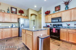 4052 S Skyline Ct, Gilbert, AZ 85297 photo 12