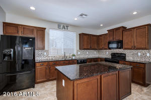 3350 E Sierra Madre Ave, Gilbert, AZ 85296 photo 12