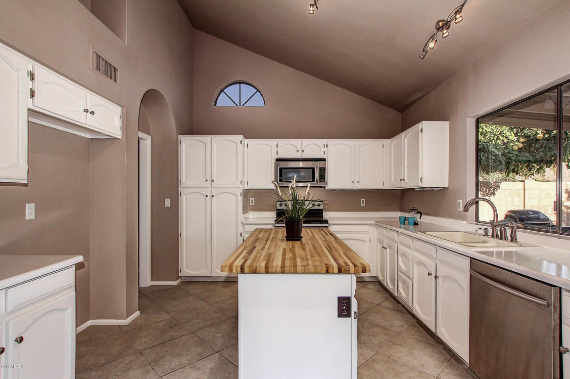1905 E Caroline Ln, Tempe, AZ 85284 photo 12
