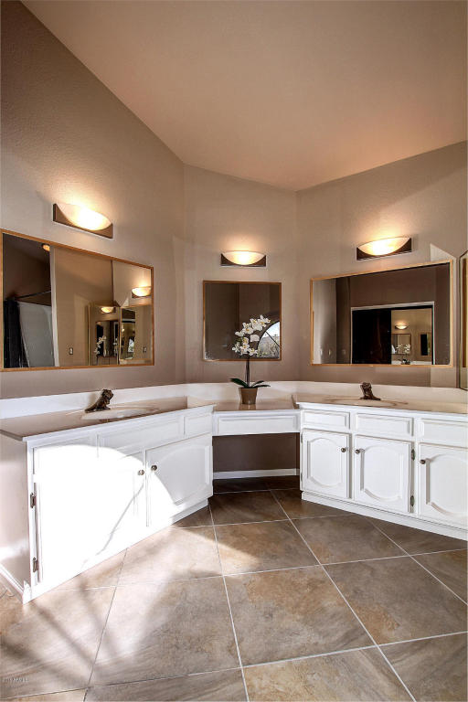 1905 E Caroline Ln, Tempe, AZ 85284 photo 28