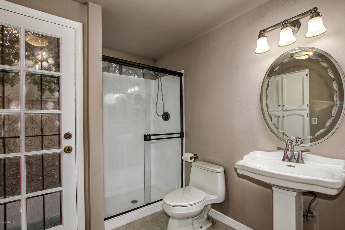 1905 E Caroline Ln, Tempe, AZ 85284 photo 18