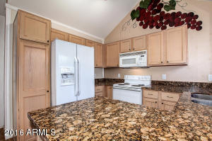1633 E Lakeside Dr #116, Gilbert, AZ 85234 photo 10