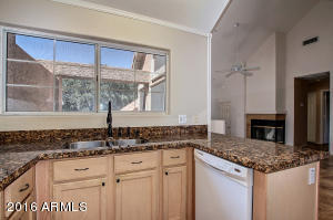 1633 E Lakeside Dr #116, Gilbert, AZ 85234 photo 9