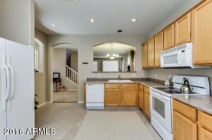 3762 E Stampede Dr, Gilbert, AZ 85297 photo 5