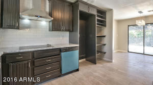 3810 W Dailey St, Phoenix, AZ 85053 photo 2