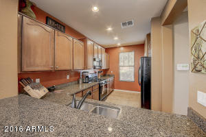 4512 E Santa Fe Ln, Gilbert, AZ 85297 photo 5