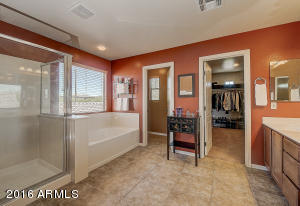 4512 E Santa Fe Ln, Gilbert, AZ 85297 photo 18