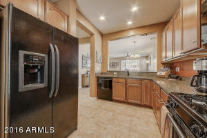 4512 E Santa Fe Ln, Gilbert, AZ 85297 photo 8