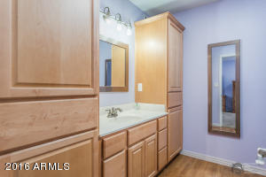 2132 E La Donna Dr, Tempe, AZ 85283 photo 12