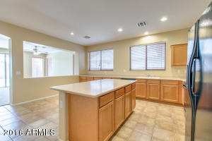 3263 E Canyon Creek Dr, Gilbert, AZ 85295 photo 11