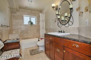 4301 E San Miguel Ave, Phoenix, AZ 85018 photo 15