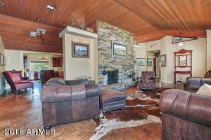 4301 E San Miguel Ave, Phoenix, AZ 85018 photo 2