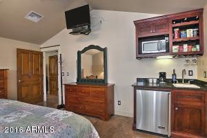 4301 E San Miguel Ave, Phoenix, AZ 85018 photo 12